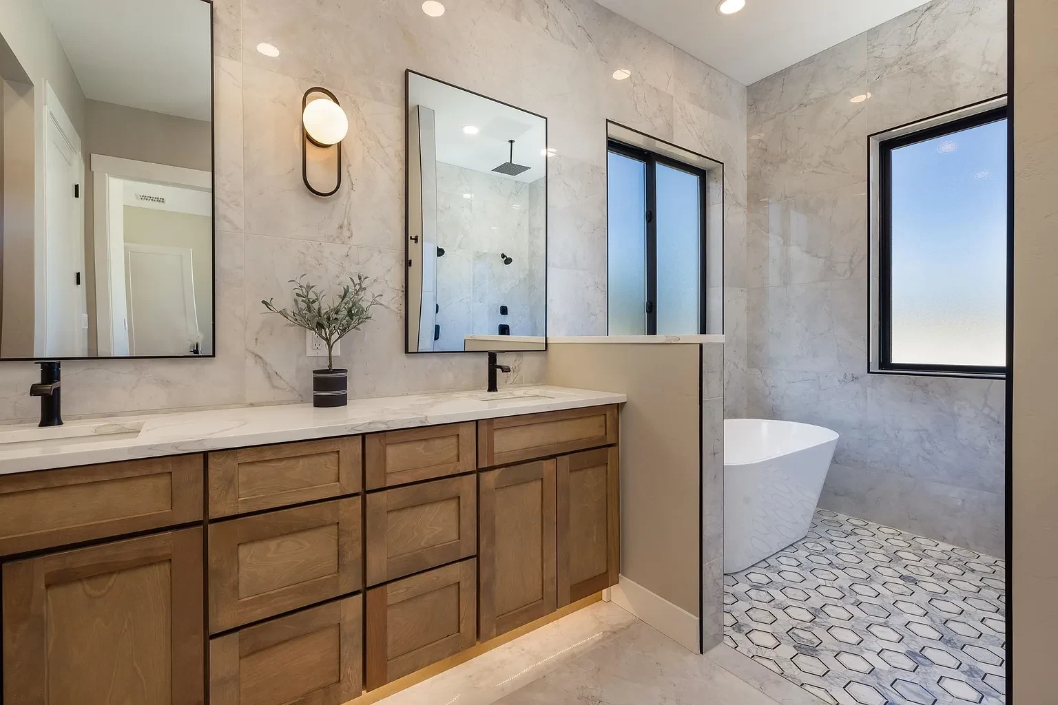 2172 Granite Falls primary bath